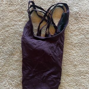 gap fit athletic top with removable bra pads deep purple/eggplant color